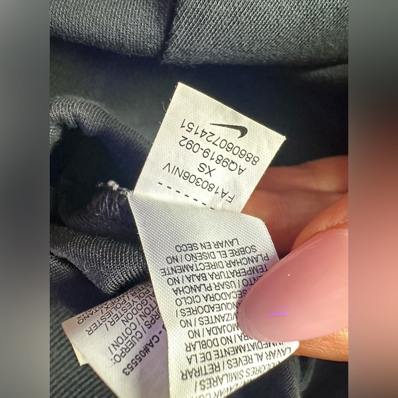 Nike Sportswear athletic pants - Picture 3 of 9